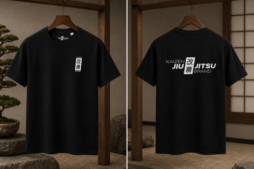 Kaizen Unisex T-Shirt in Schwarz – Vorder- und Rückansicht, kleines Brustlogo und grosses 改善 Rückenlogo
